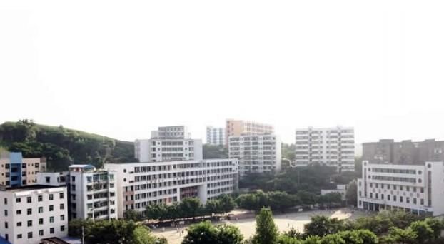 四川省鄰水縣第二中學(xué)校園風采