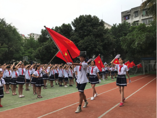 眉山育英實(shí)驗(yàn)學(xué)校的辦學(xué)特色是什么？