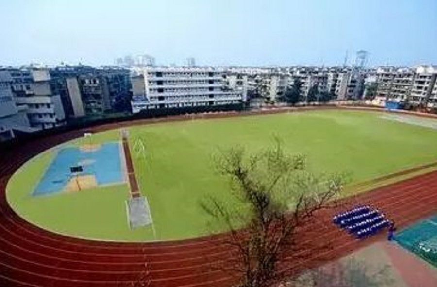 成都實外新都五龍山學校校園環(huán)境怎么樣？