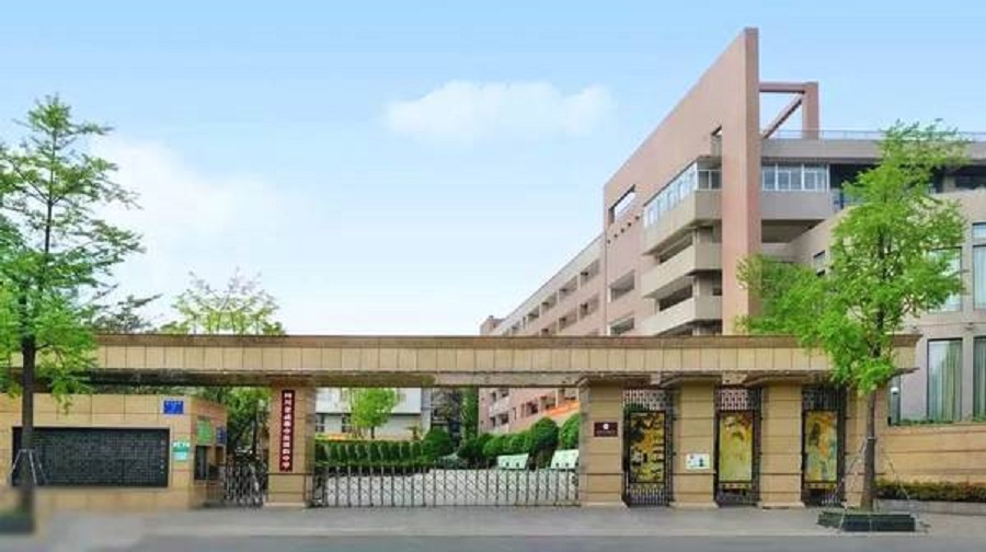 眉山中學地址在哪里？