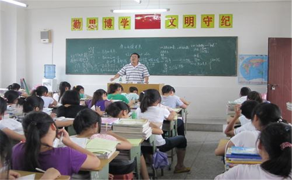 奇章中學(xué)學(xué)校招辦電話是多少？