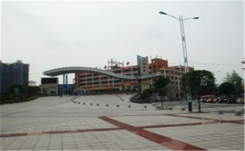 廣安第三中學(xué)的詳細(xì)地址在什么地方？