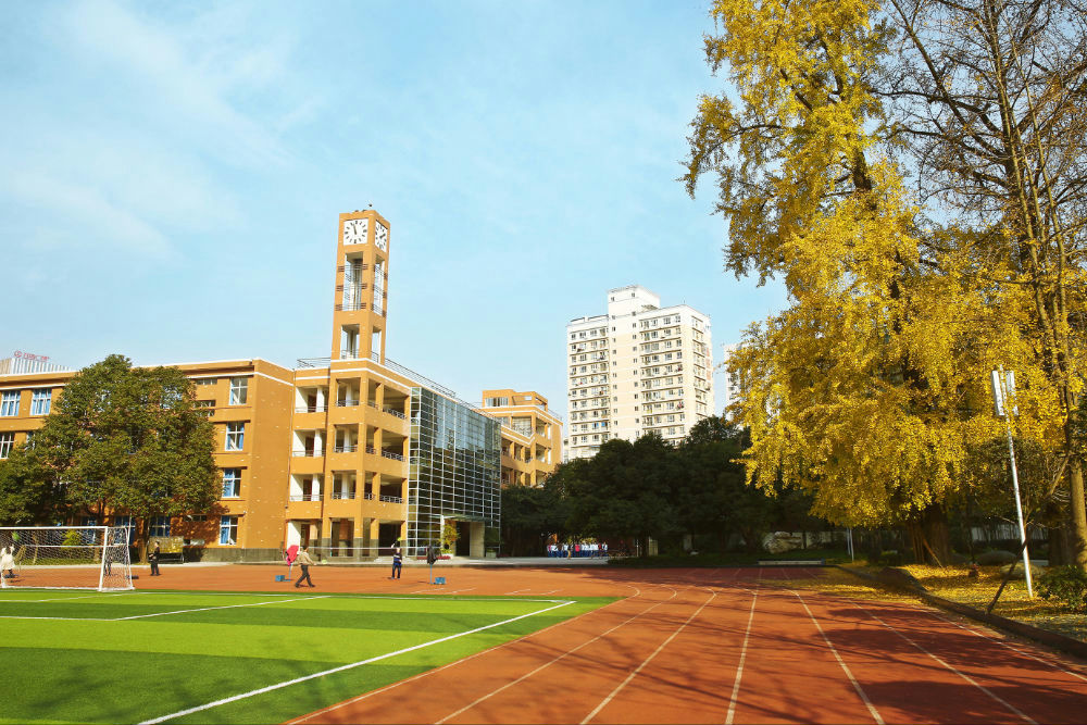 成都八中2020年的招生計(jì)劃是多少？