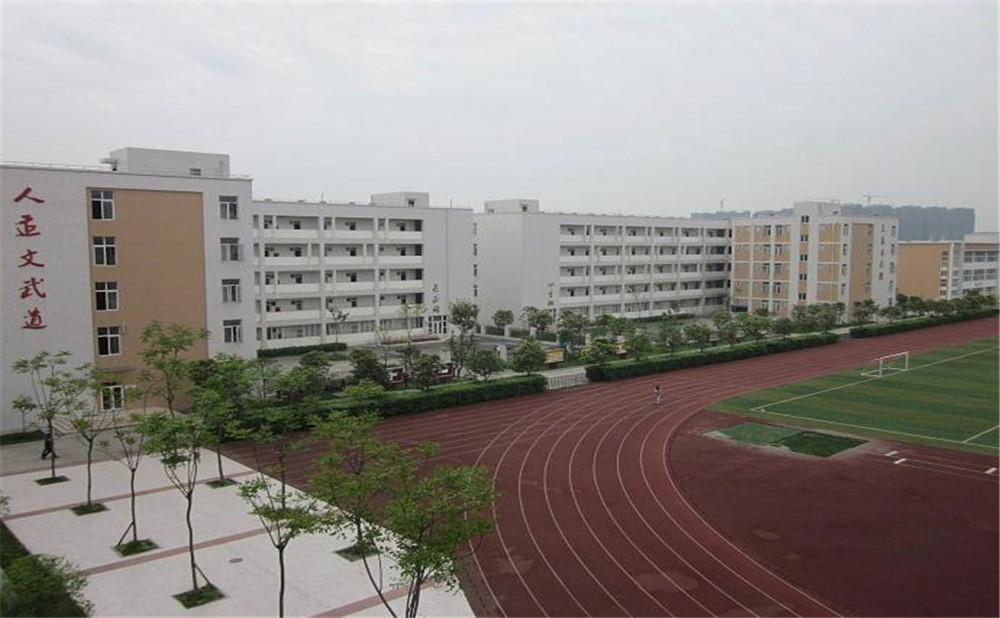 郫縣一中去年的錄取分?jǐn)?shù)線是多少？