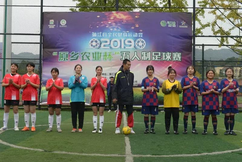 蒲江中學(xué)2020年的招生計(jì)劃是多少？