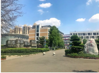 成都十二中（四川大學(xué)附屬中學(xué)）的住宿環(huán)境怎么樣？