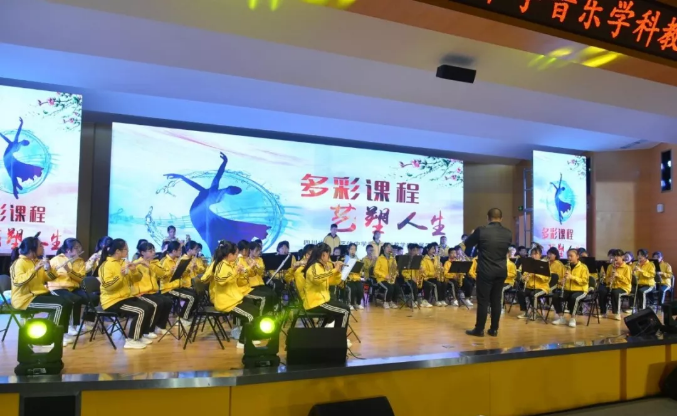 雙流藝體中學(xué)近三年的錄取分?jǐn)?shù)線是多少？
