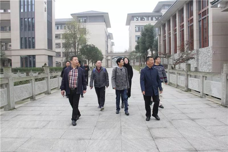 蒲江中學2020年的招生標準是什么？
