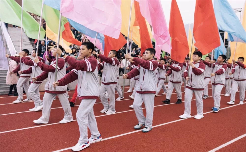 成都教科院附屬學(xué)校宿舍怎么樣？