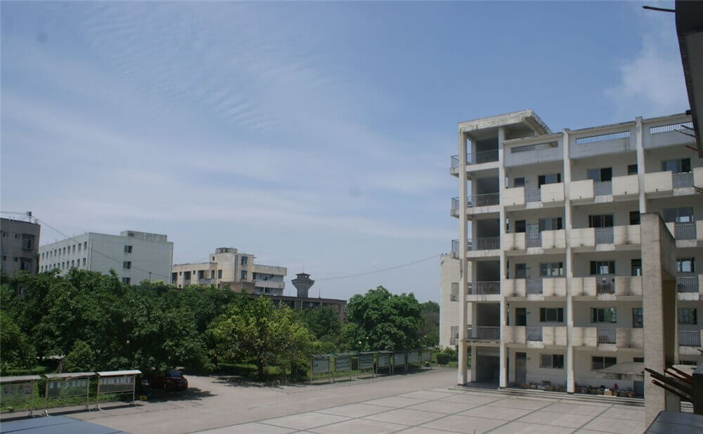 高埂中學(xué)2020年招生標(biāo)準(zhǔn)在哪兒看？