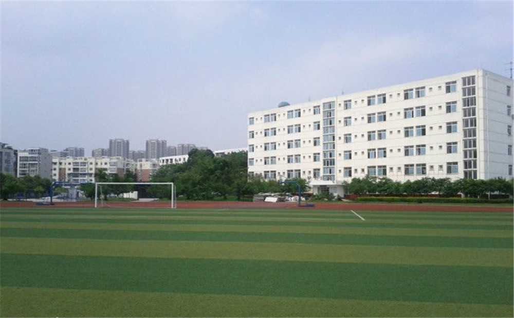 2020年龍泉二中計劃招多少人？