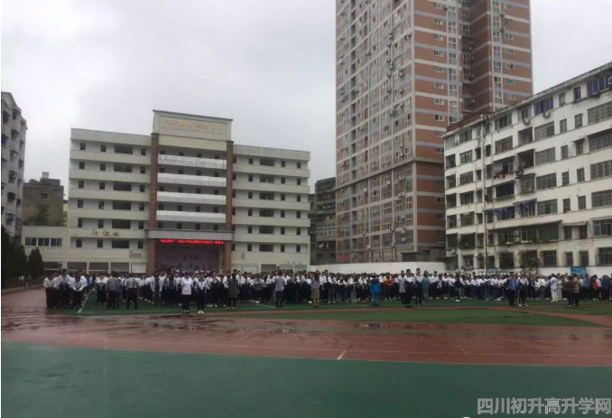 陽安中學(xué)的本科升學(xué)率是多少？