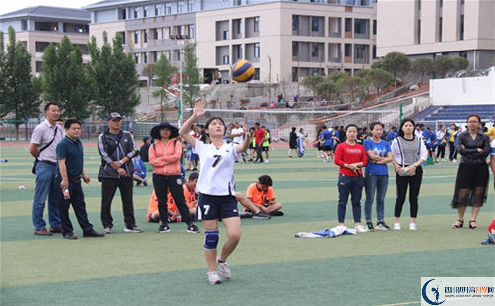 淮口中學是怎么樣的學校？