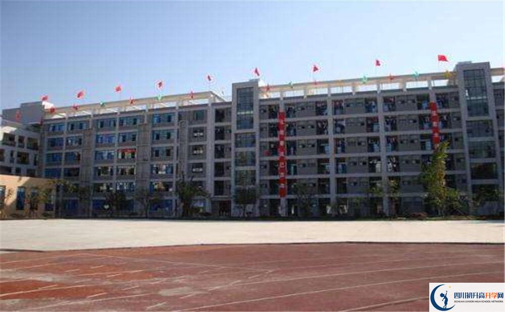 成都十二中（四川大學附屬中學）的老師好不好？