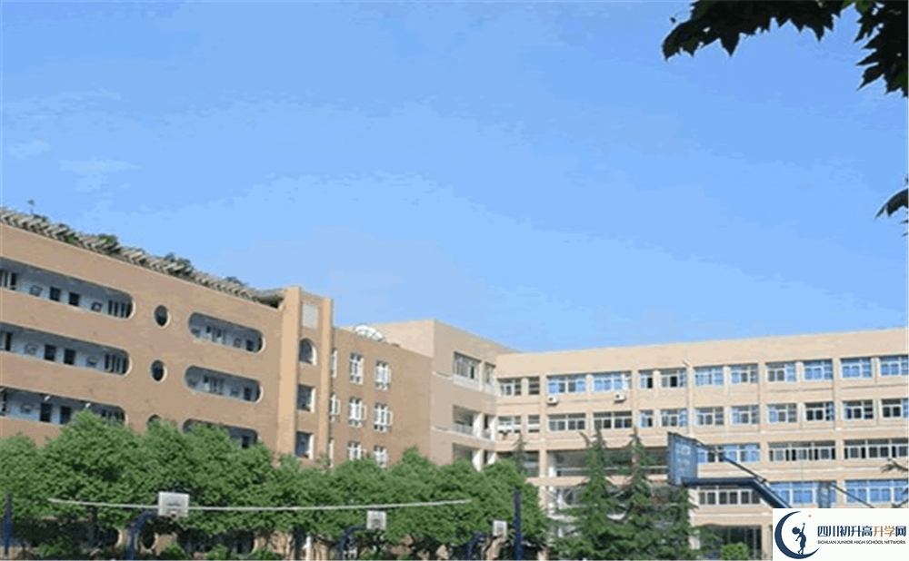 成都大學(xué)附屬中學(xué)的學(xué)校地址在哪里？