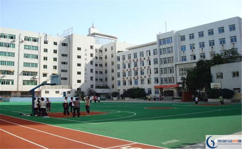 成都市西北中學(xué)2020年高中部入學(xué)條件是什么？