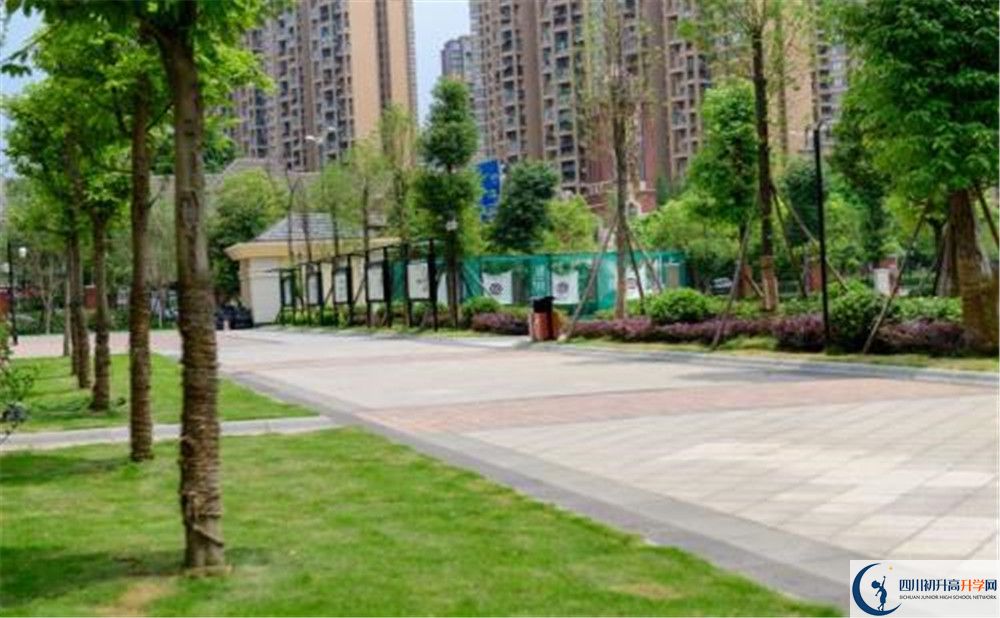 成都教科院附屬學(xué)校的地址怎么走？