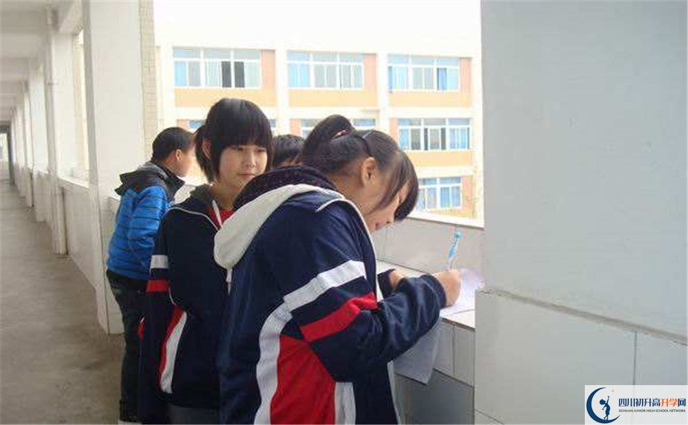 大邑縣實驗中學(xué)的自主招生分?jǐn)?shù)是多少分？