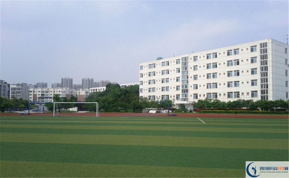 龍泉二中初升高向外地招生嗎？