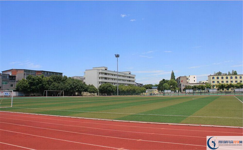 成都市籍田中學招生考試科目有哪些？