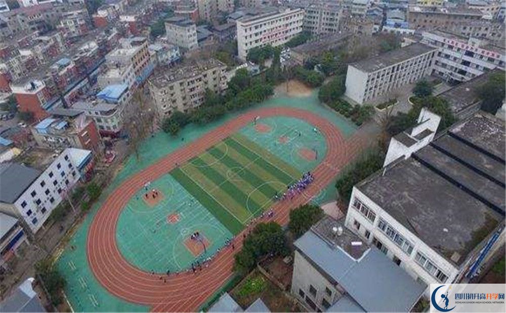 竹篙中學(xué)初升高難不難？