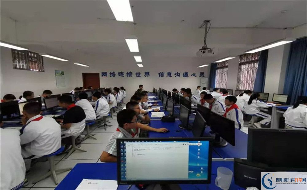 電子科技大學實驗中學位置在哪里？