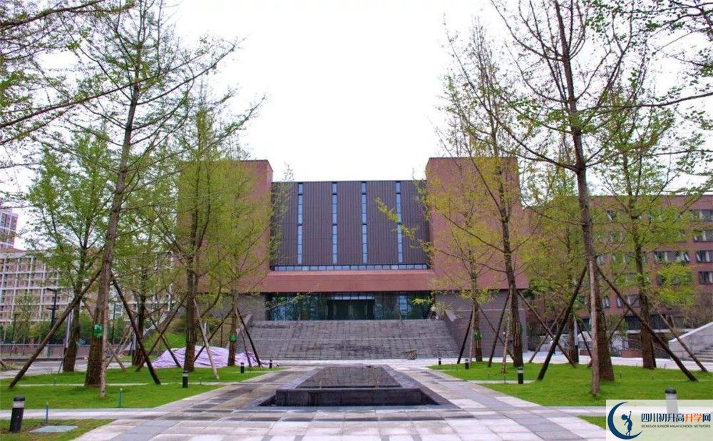 電子科技大學(xué)實(shí)驗(yàn)中學(xué)是重點(diǎn)中學(xué)嗎？