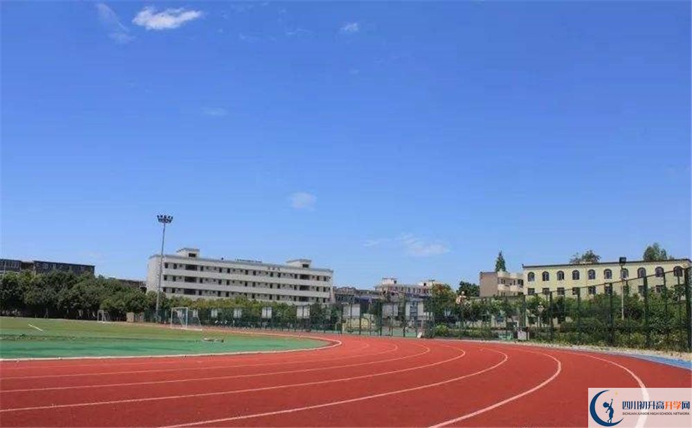 成都市籍田中學(xué)在全國(guó)高中排名是多少？