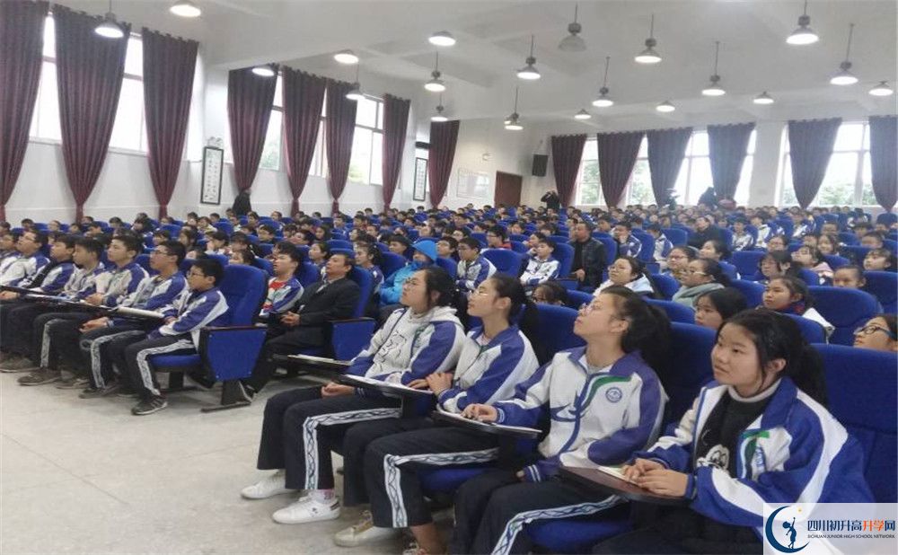 金堂實驗中學平行班中考重點率高嗎？