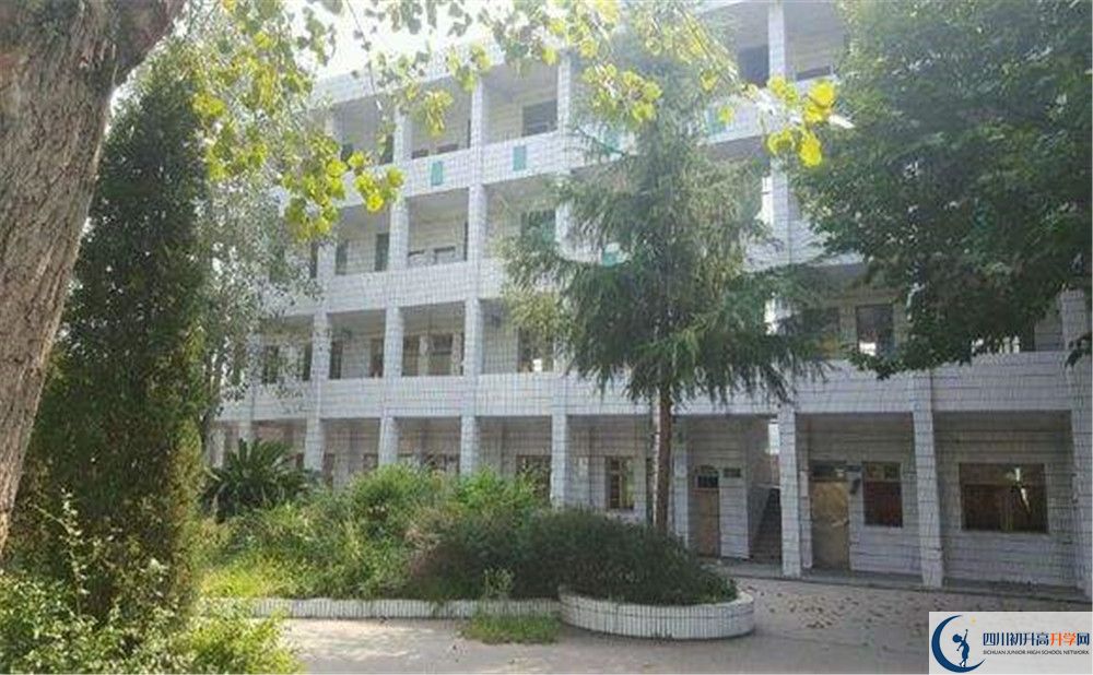 石埡中學(xué)2020年收費標準