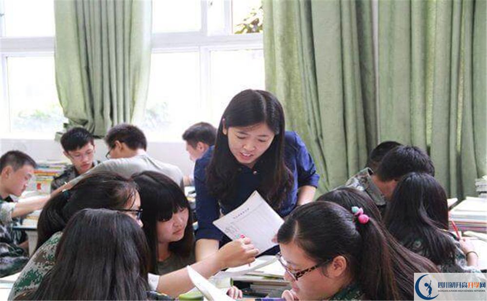 都江堰八一聚源高級中學(xué)網(wǎng)課哪里看？