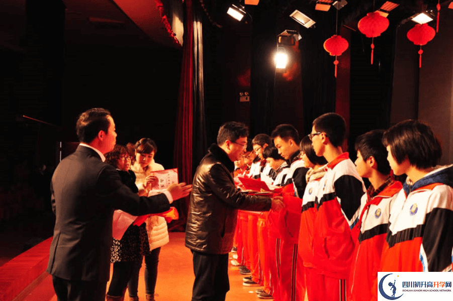 2020郫縣嘉祥外國語學(xué)校初三畢業(yè)時間如何變化？