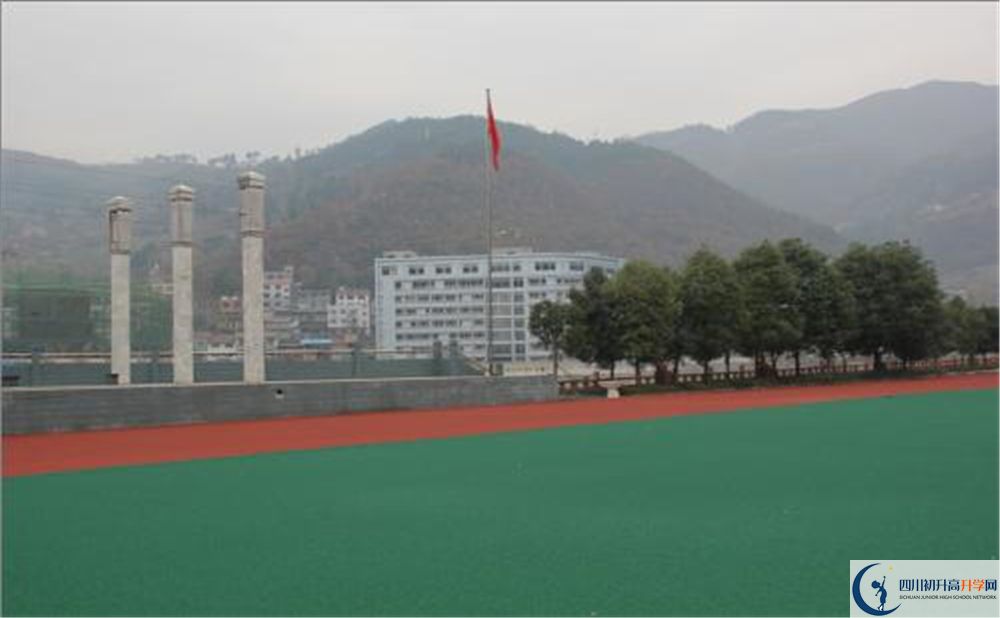 萬源市第三中學(xué)校2020暑假放假時間安排是怎么樣的？