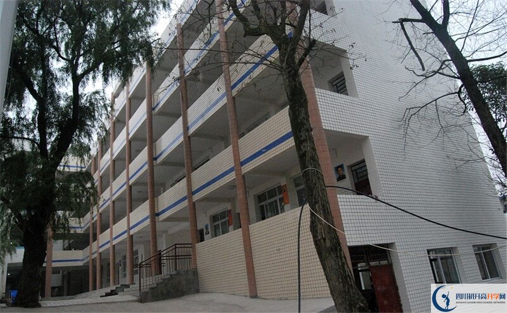 平昌縣元山中學今年招生時間安排有什么變化？