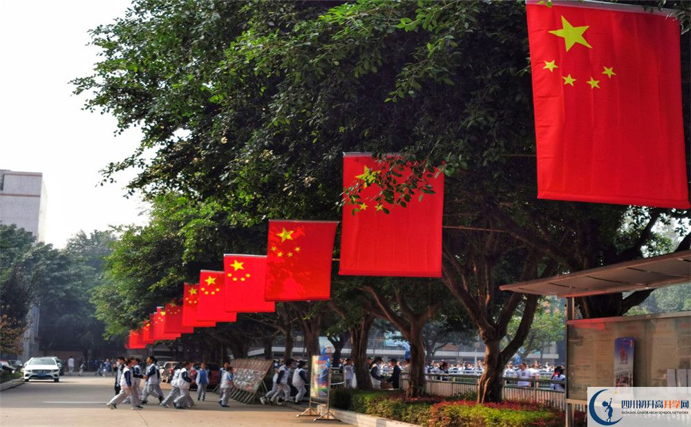 2020年成都市鐵路中學(xué)升學(xué)率高嗎？
