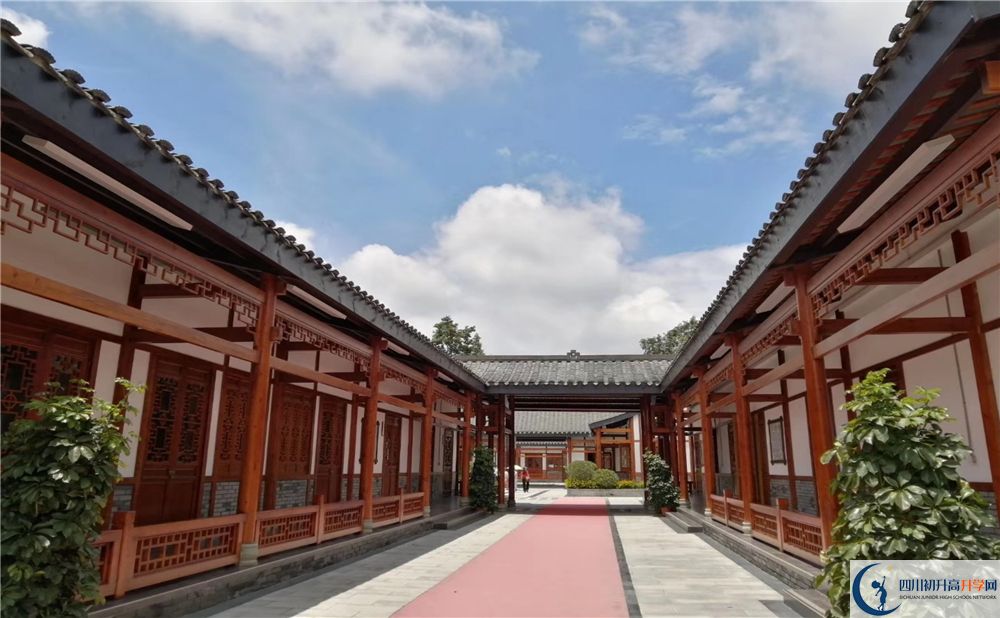 成都綿實外國語學(xué)校2020年口碑怎么樣？